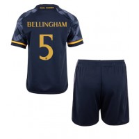 Dětský Fotbalový dres Real Madrid Jude Bellingham #5 2023-24 Venkovní Krátký Rukáv (+ trenýrky)